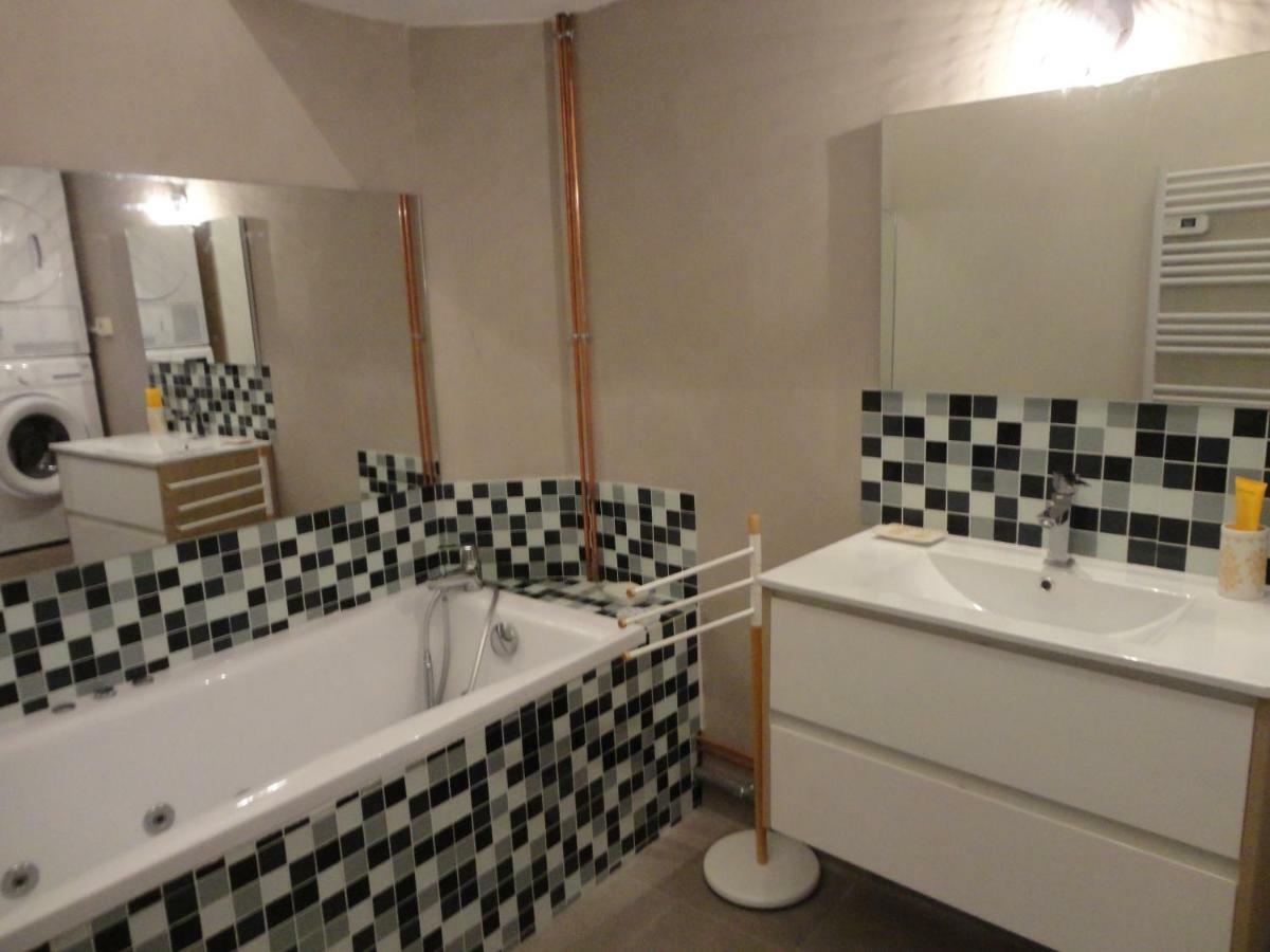 Mistral Apartment การ์กาซอน ภายนอก รูปภาพ